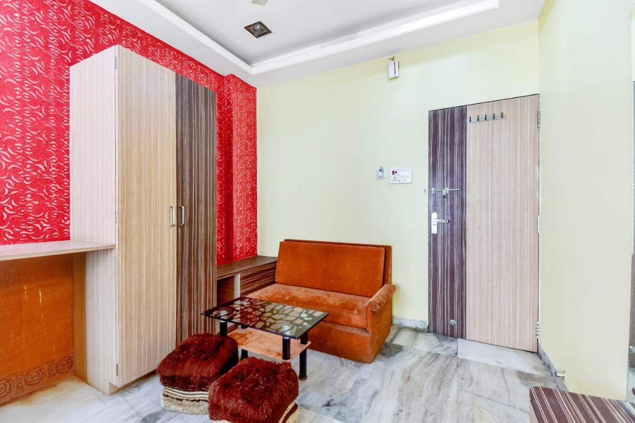 Oyo 61308 Hotel Rw International Hingoli Kültér fotó