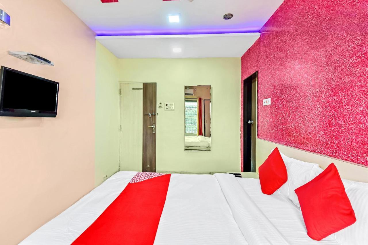 Oyo 61308 Hotel Rw International Hingoli Kültér fotó