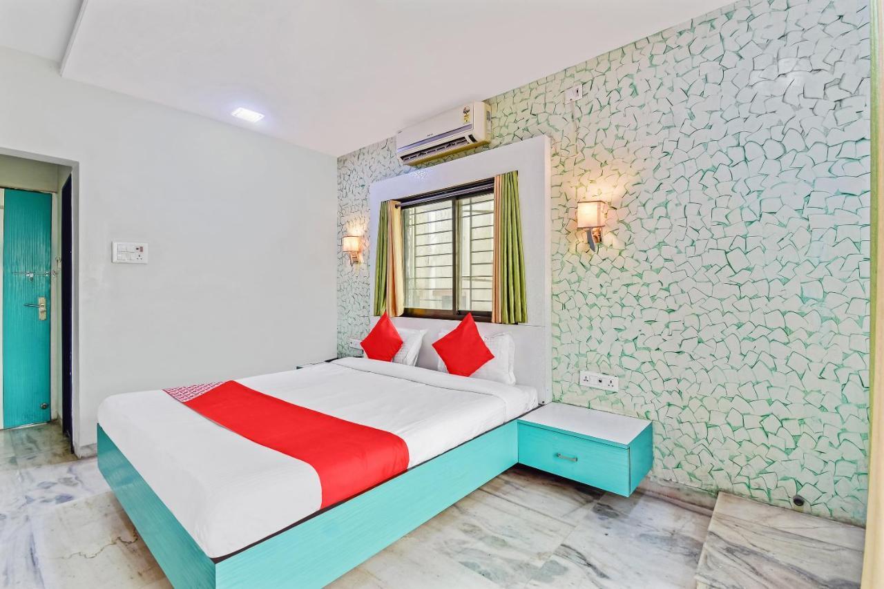 Oyo 61308 Hotel Rw International Hingoli Kültér fotó